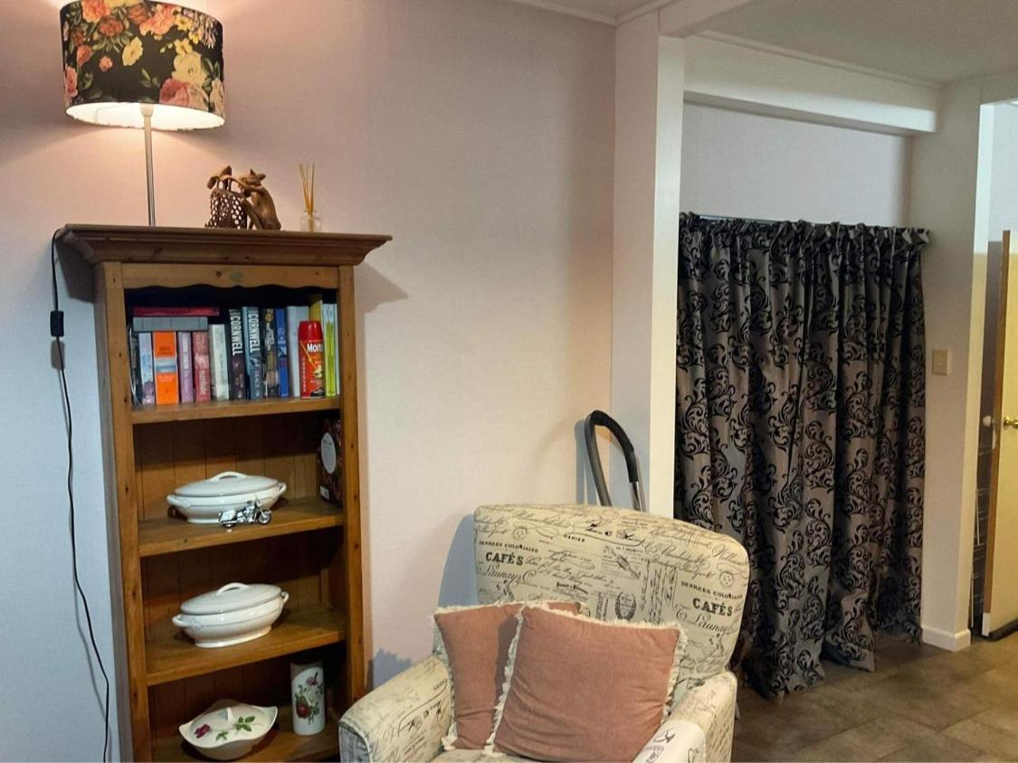 Bungalow On Centre Apartment อินเวอร์คาร์กิลล์ ภายนอก รูปภาพ