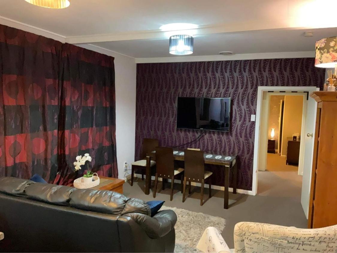 Bungalow On Centre Apartment อินเวอร์คาร์กิลล์ ภายนอก รูปภาพ
