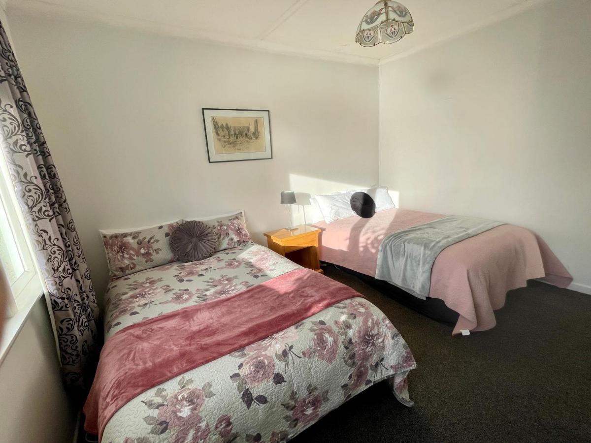 Bungalow On Centre Apartment อินเวอร์คาร์กิลล์ ภายนอก รูปภาพ