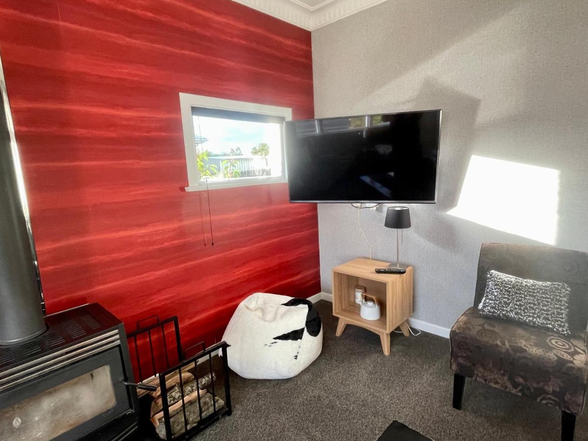 Bungalow On Centre Apartment อินเวอร์คาร์กิลล์ ภายนอก รูปภาพ